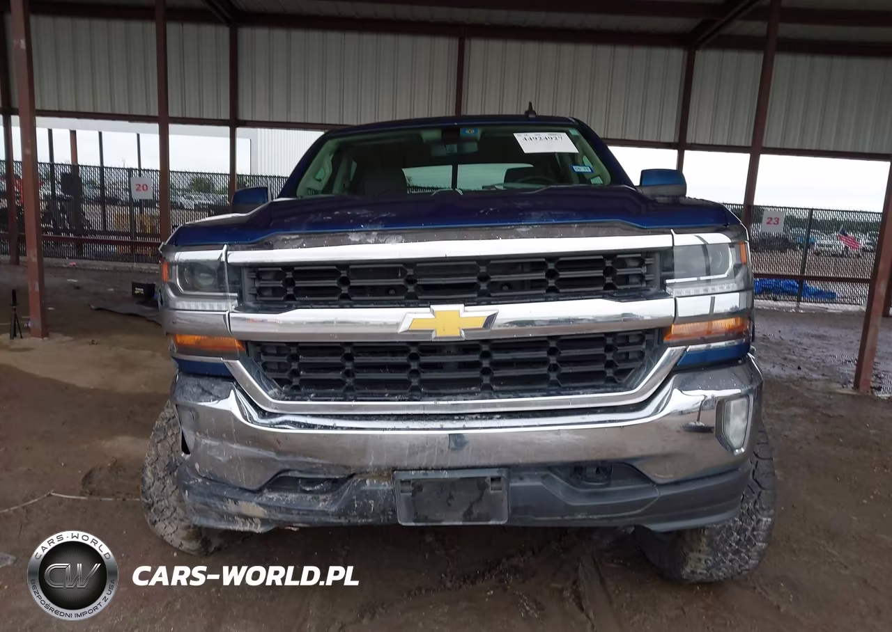 2018 Chevrolet Silverado 1500 1Lt VIN:3GCUKRER1JG389882 - 10