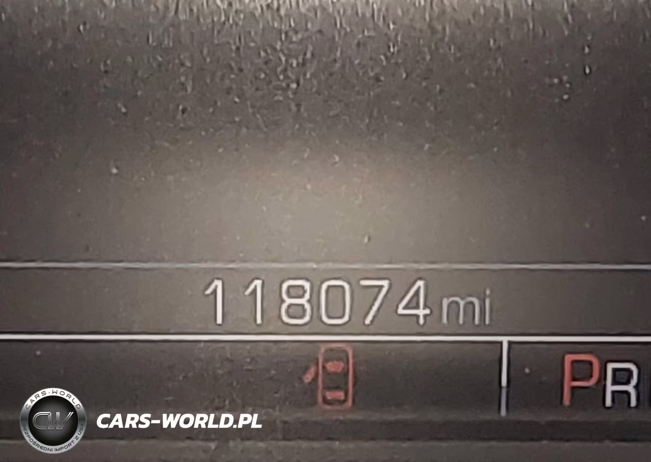 2018 Chevrolet Silverado 1500 1Lt VIN:3GCUKRER1JG389882 - 13