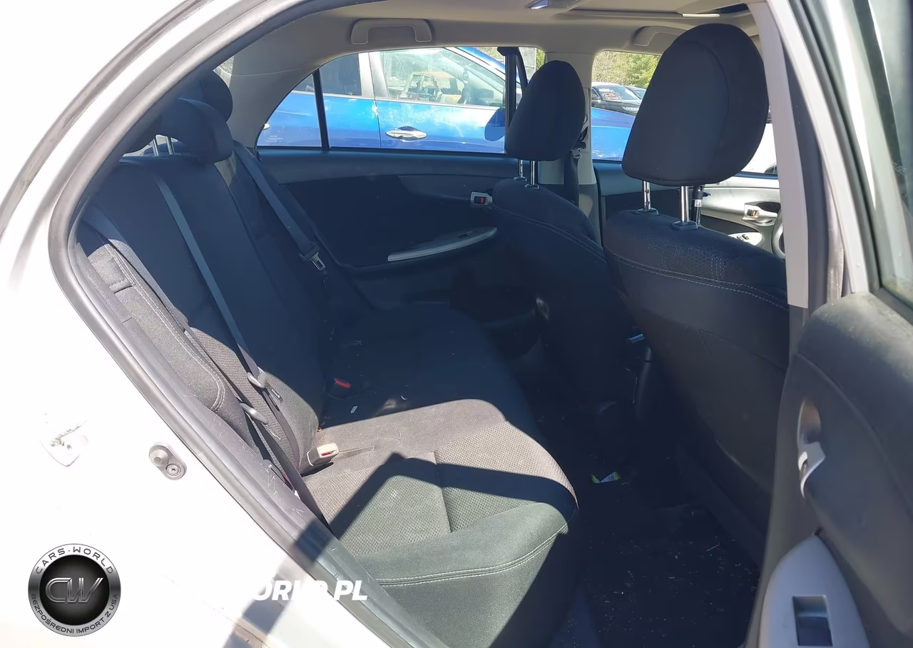 2012 Toyota Corolla S VIN:2T1BU4EE1CC833633 - 8