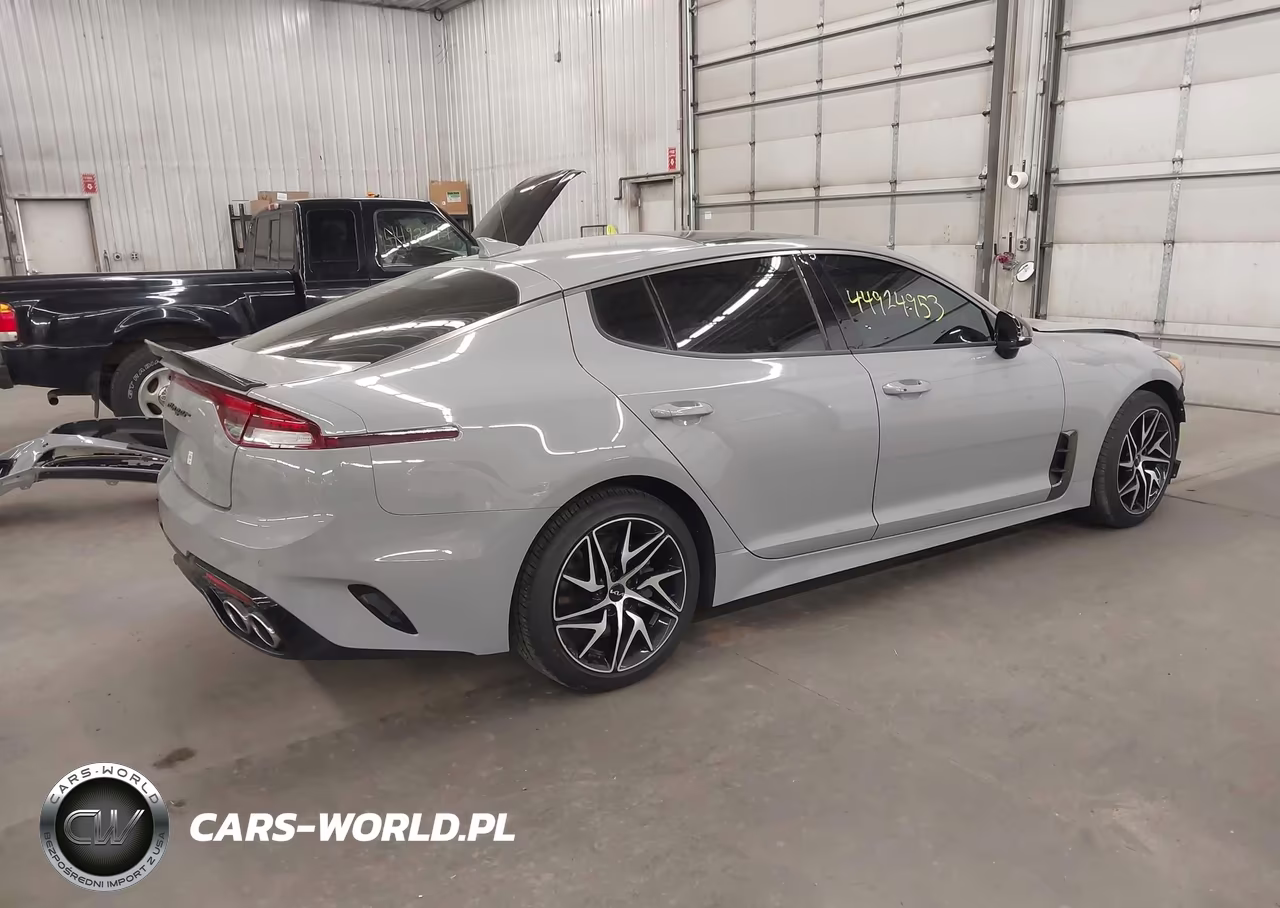 2022 Kia Stinger Gt-Line VIN:KNAE35LD9N6116565 - 4