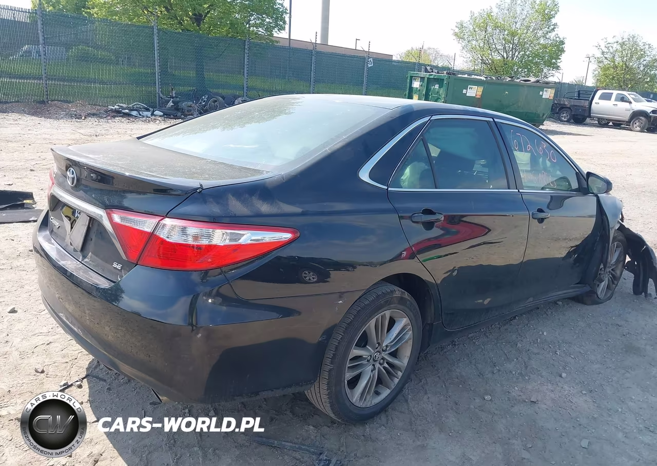 2017 Toyota Camry Se VIN:4T1BF1FK7HU672630 - 4