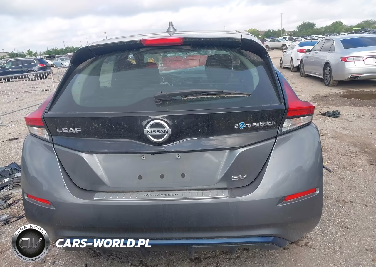 2018 Nissan Leaf Sv VIN:1N4AZ1CPXJC302927 - 17