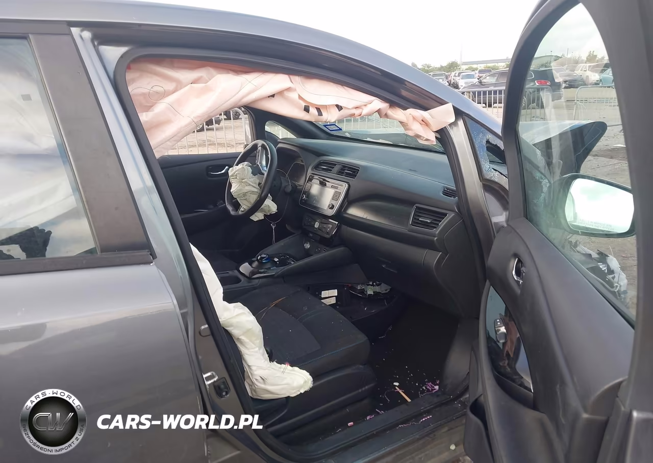 2018 Nissan Leaf Sv VIN:1N4AZ1CPXJC302927 - 5