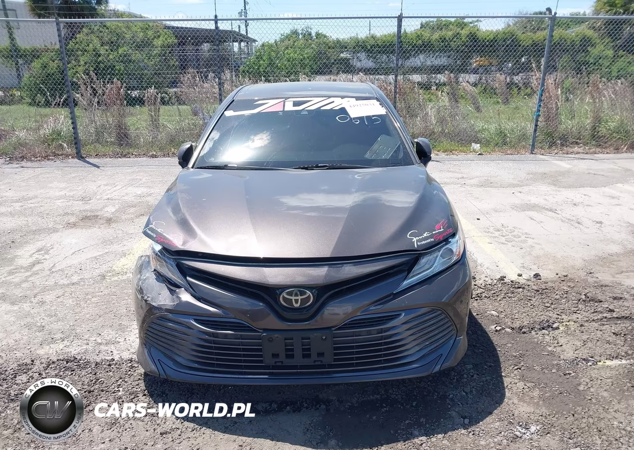 2018 Toyota Camry Xle VIN:4T1B11HK4JU020615 - 12
