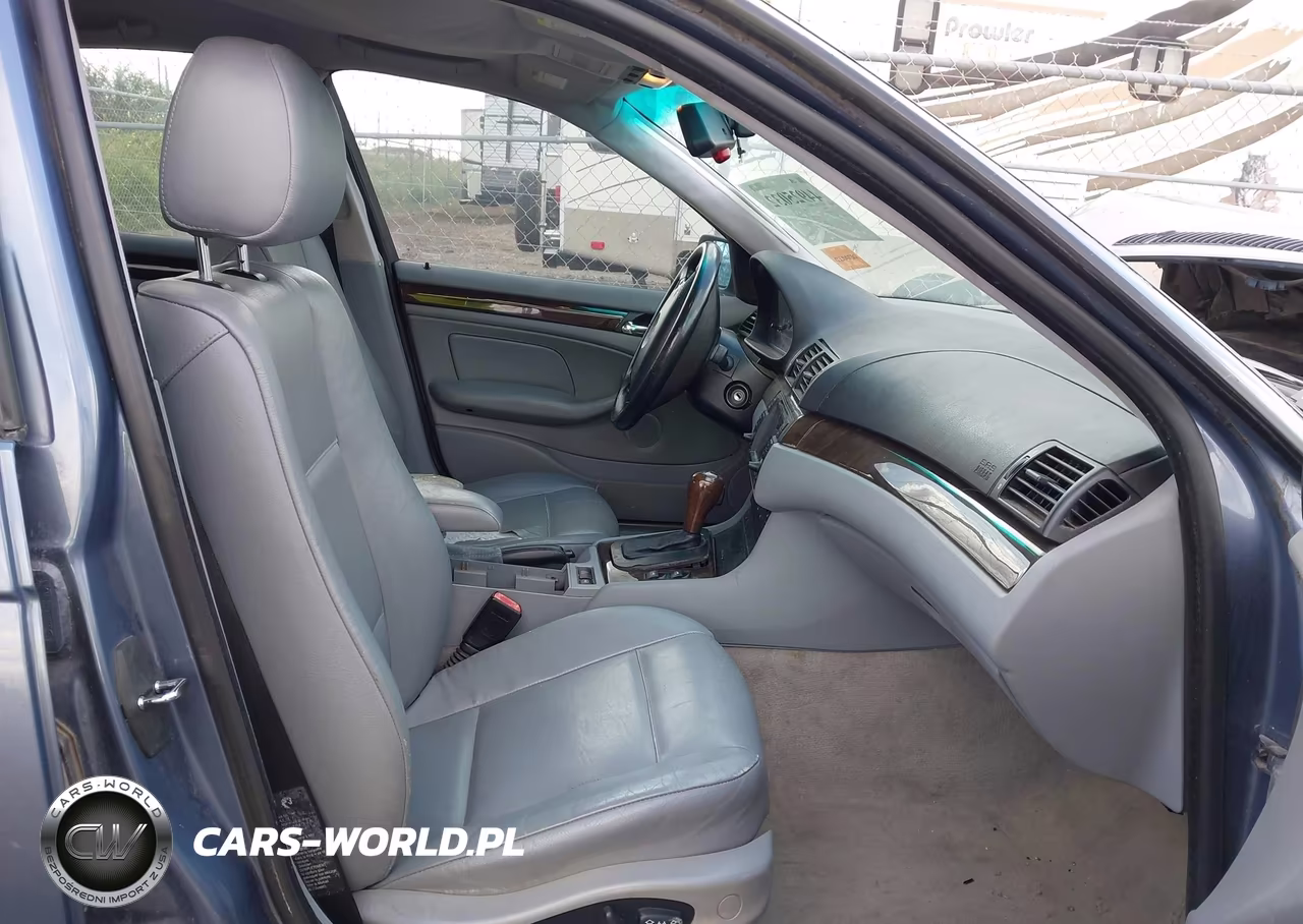 2003 BMW 325I VIN:WBAEV33493KR24210 - 5