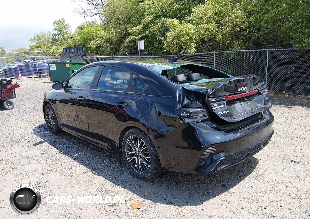 2022 Kia Forte Gt-Line VIN:3KPF54AD1NE499412 - 3