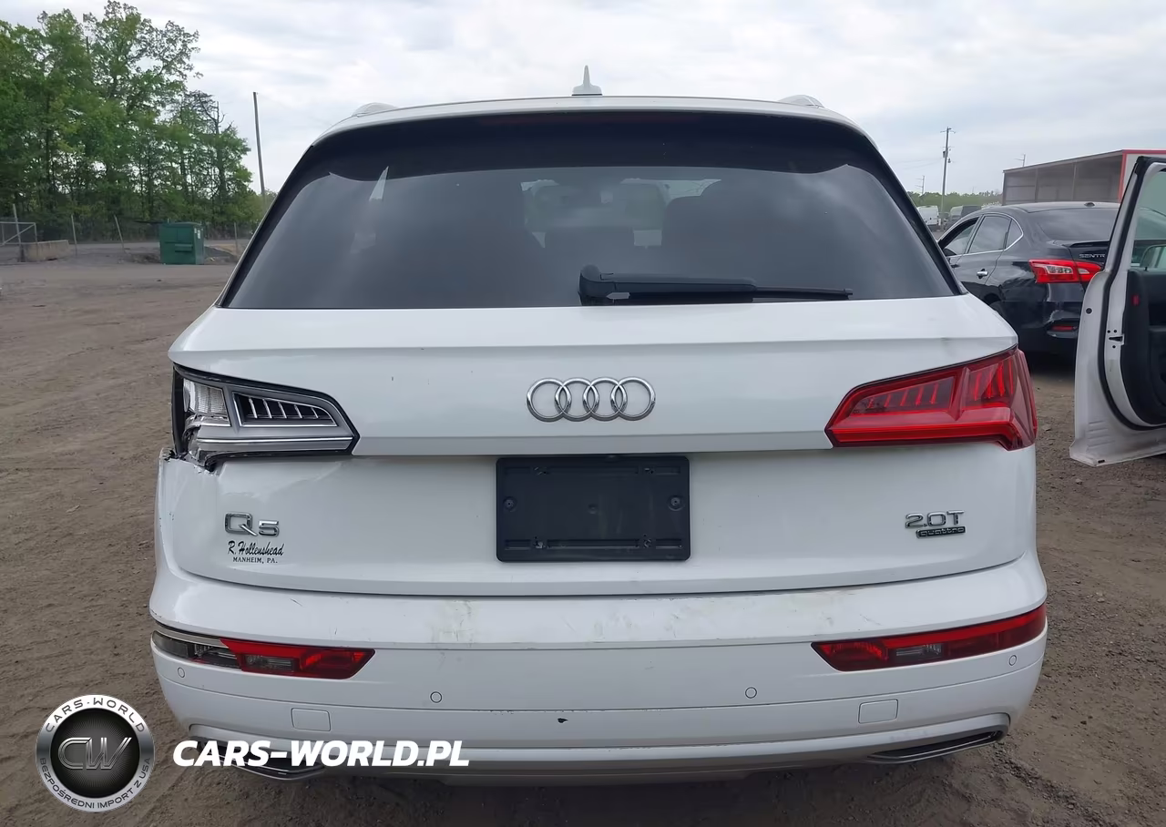 2018 Audi Q5 2.0T Premium-2.0T Tech Premium VIN:WA1BNAFY4J2100650 - 16