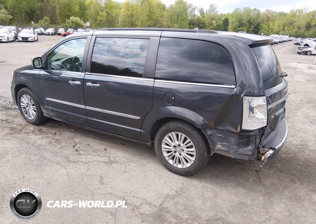2012 Chrysler Town & Country Touring-L VIN:2C4RC1CG5CR338551 - 3