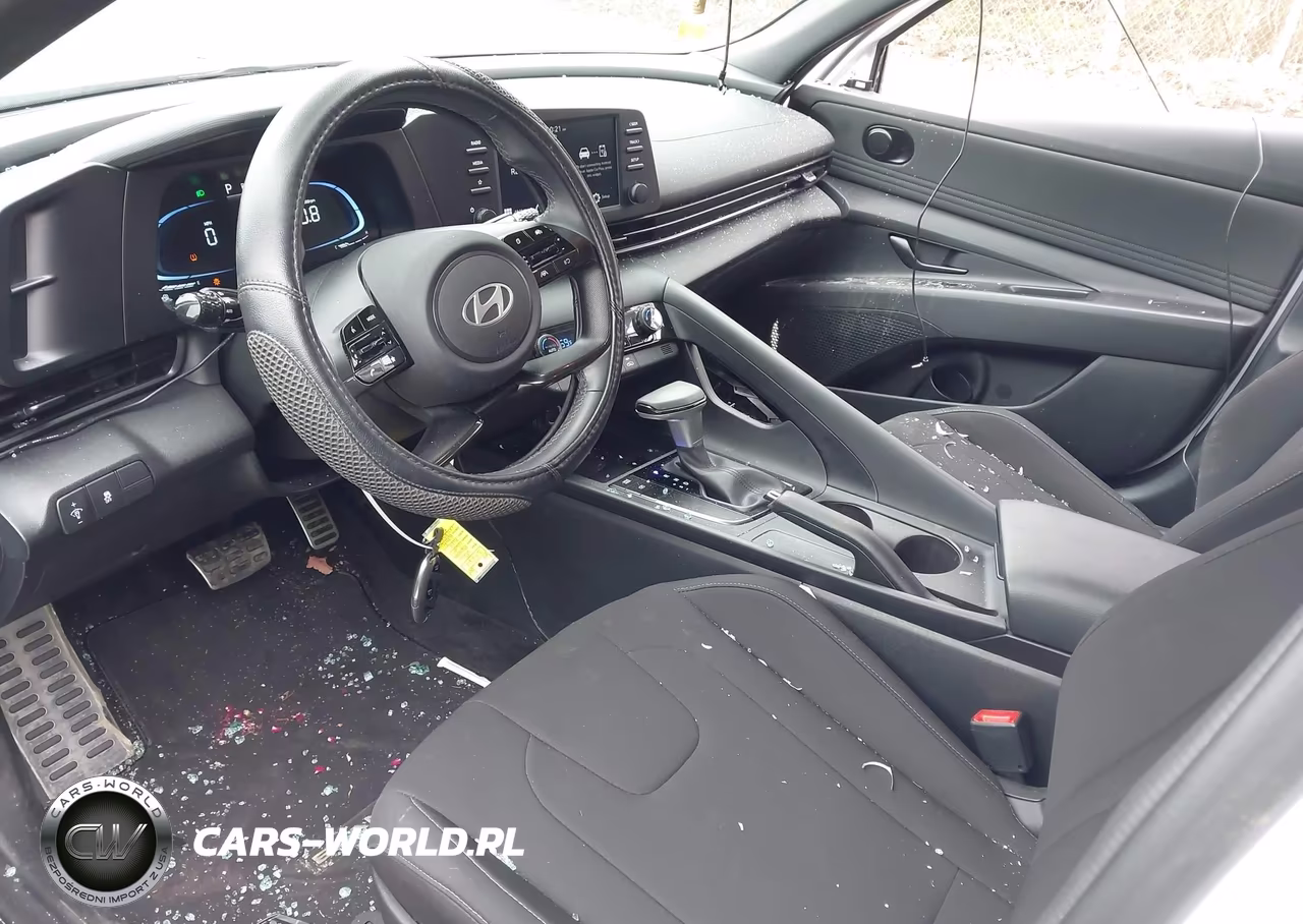 2025 Hyundai Elantra Sel Sport VIN:KMHLM4DG7SU884994 - 5