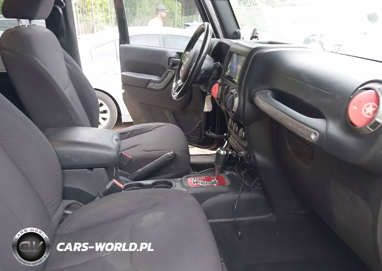 2013 Jeep Wrangler Sport VIN:1C4AJWAG0DL521630 - 5