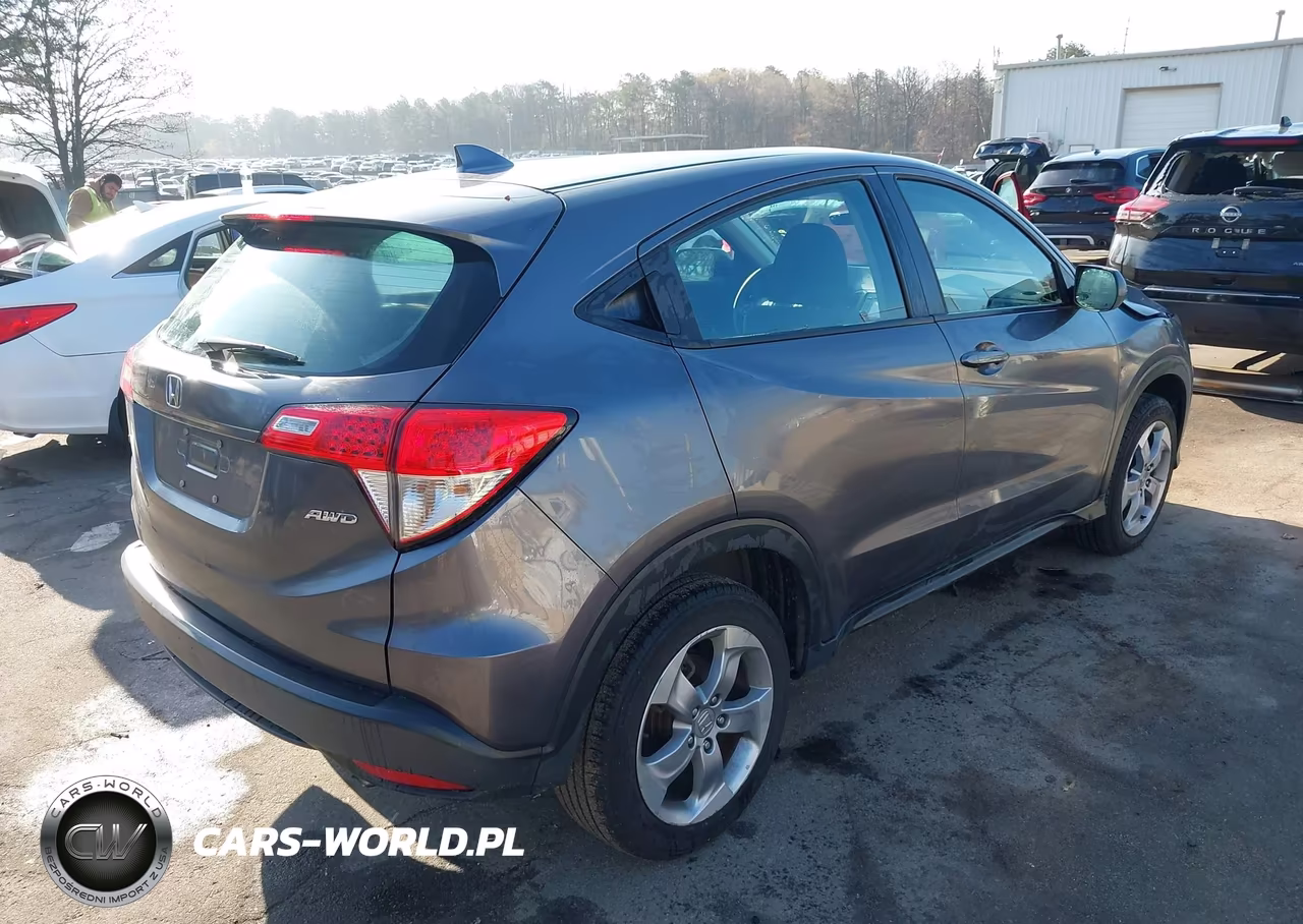 2022 Honda Hr-V Awd Lx VIN:3CZRU6H35NM763207 - 4