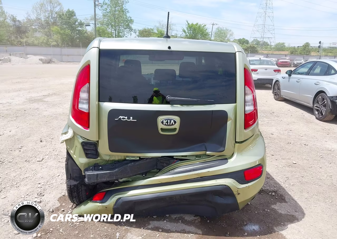 2013 Kia Soul VIN:KNDJT2A57D7612372 - 16