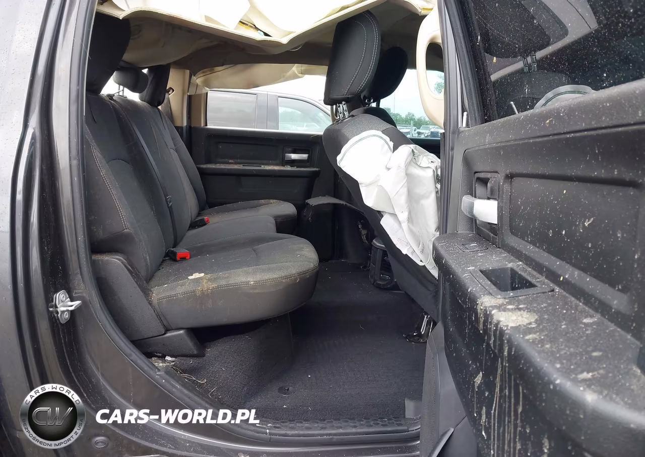 2019 Ram 2500 Tradesman 4X4 6'4 Box VIN:3C6UR5CJ1KG709020 - 8