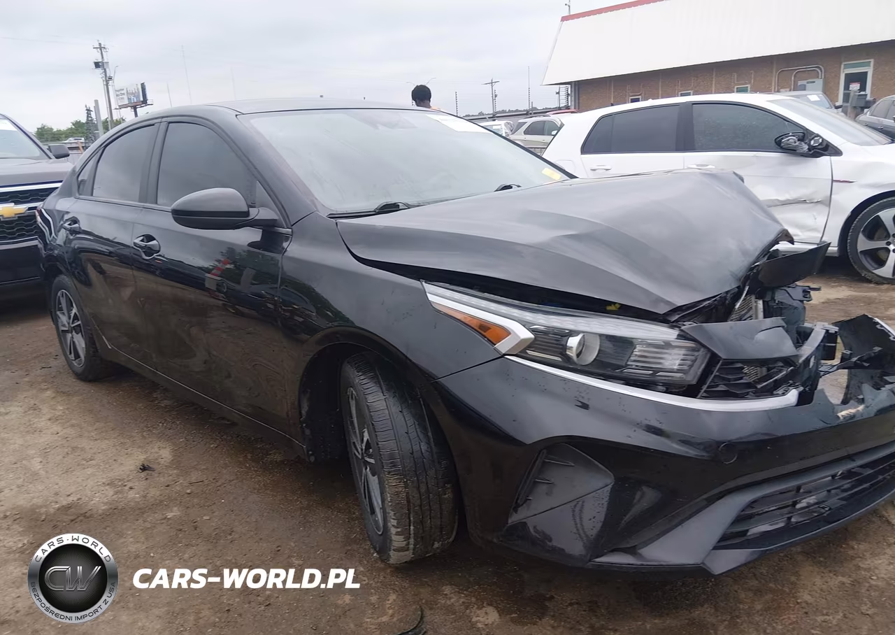 2022 Kia Forte Lxs – zdjęcie 1 z 16