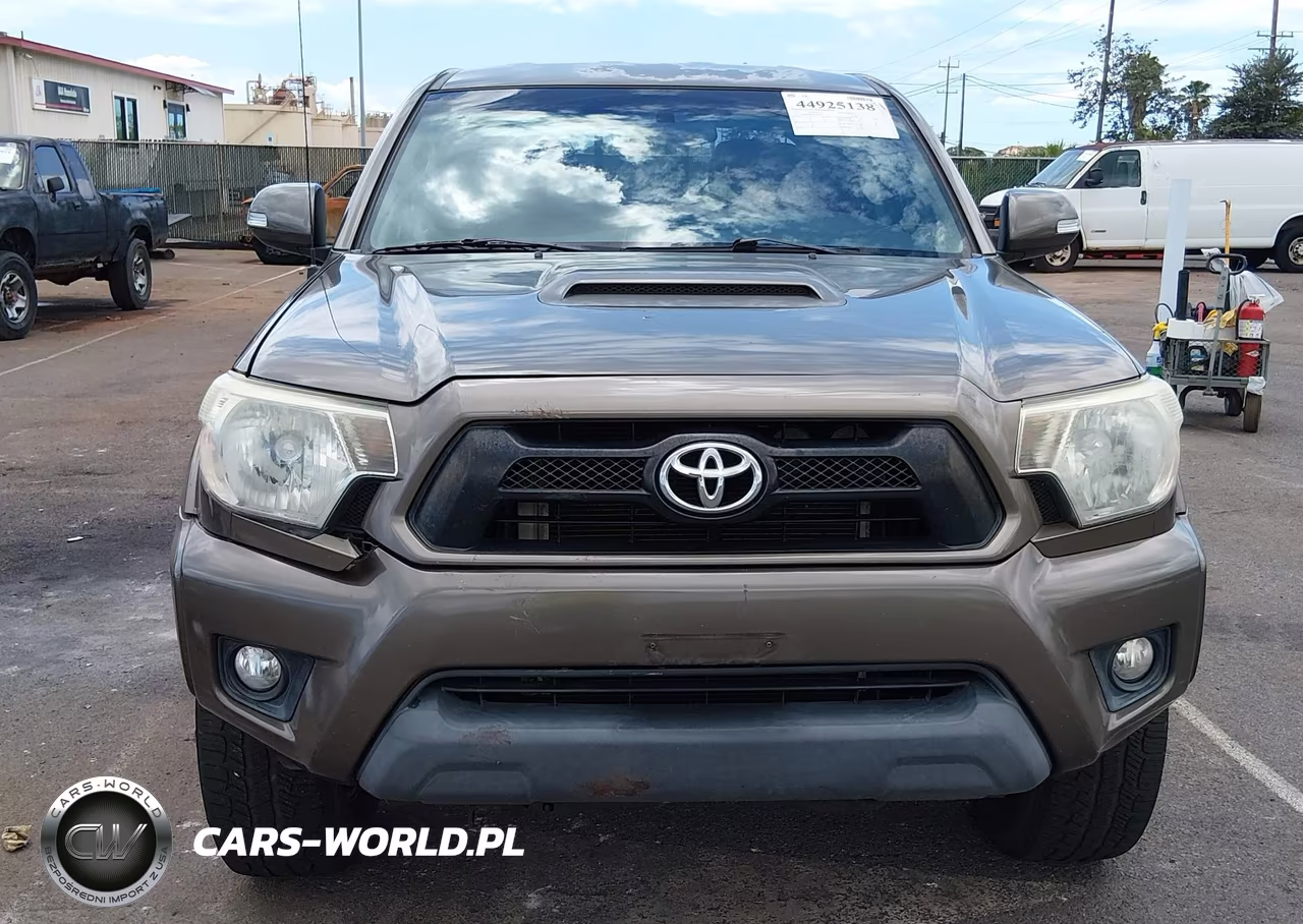 2015 Toyota Tacoma Prerunner V6 VIN:3TMJU4GN3FM178301 - 6