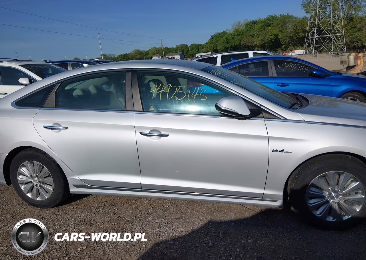 2016 Hyundai Sonata Hybrid Se VIN:KMHE24L19GA028729 - 13