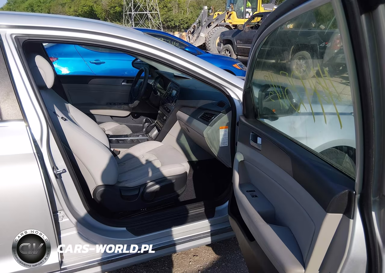 2016 Hyundai Sonata Hybrid Se VIN:KMHE24L19GA028729 - 5