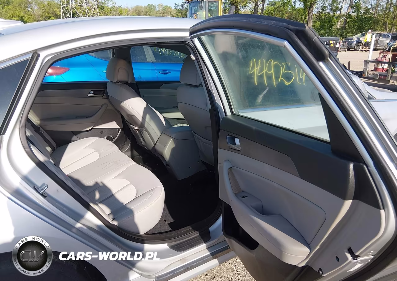 2016 Hyundai Sonata Hybrid Se VIN:KMHE24L19GA028729 - 8
