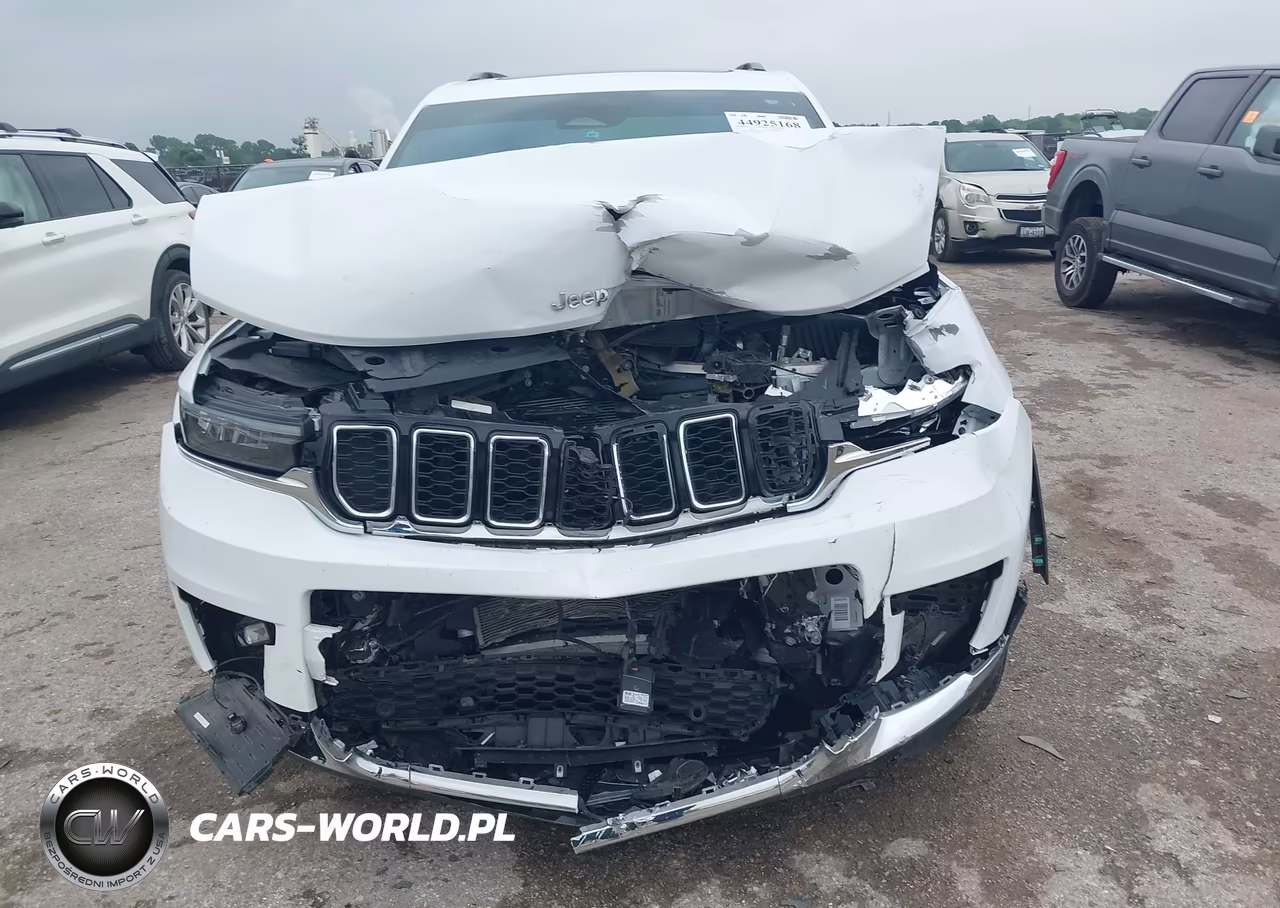 2024 Jeep Grand Cherokee L Limited 4X4 VIN:1C4RJKBG8R8919088 - 6