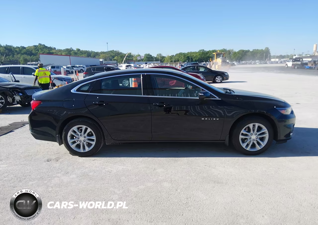 2016 Chevrolet Malibu 1Lt VIN:1G1ZE5ST0GF355358 - 13
