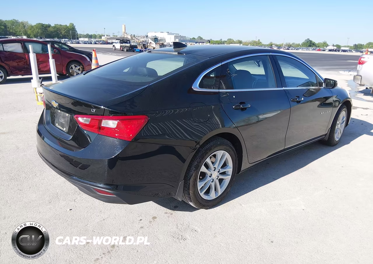 2016 Chevrolet Malibu 1Lt VIN:1G1ZE5ST0GF355358 - 4