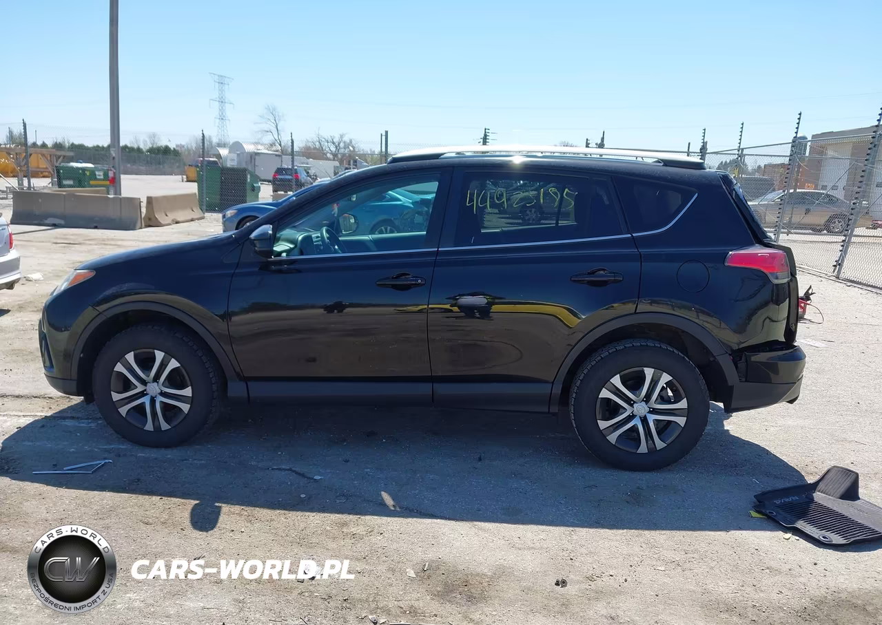 2016 Toyota Rav4 Le VIN:2T3ZFREVXGW305140 - 14