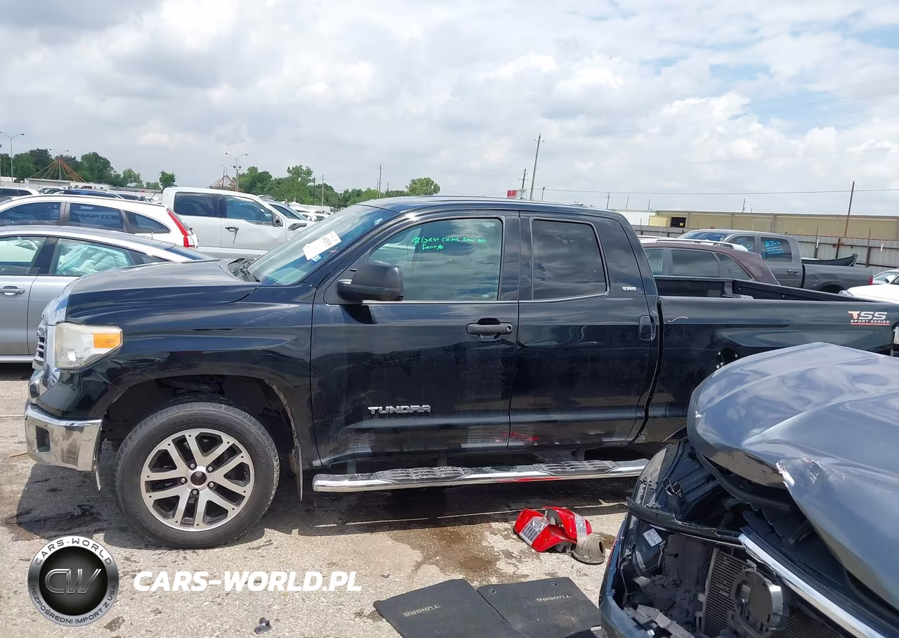 2017 Toyota Tundra Sr5 4.6L V8 VIN:5TFRM5F10HX111952 - 15