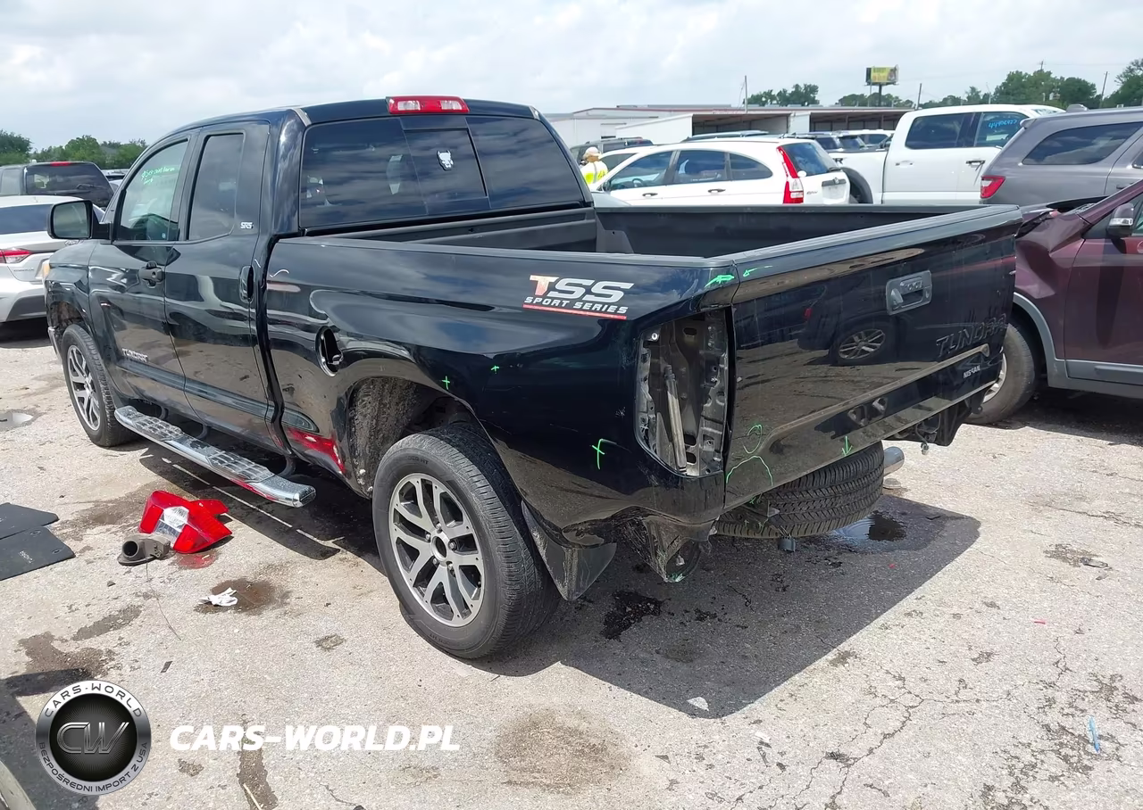 2017 Toyota Tundra Sr5 4.6L V8 VIN:5TFRM5F10HX111952 - 3