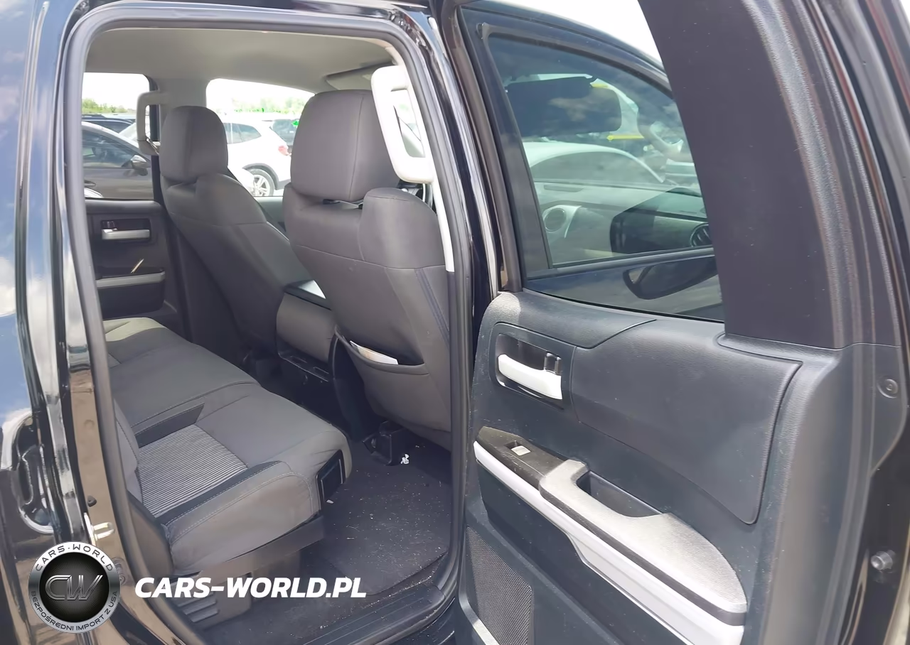 2017 Toyota Tundra Sr5 4.6L V8 VIN:5TFRM5F10HX111952 - 8
