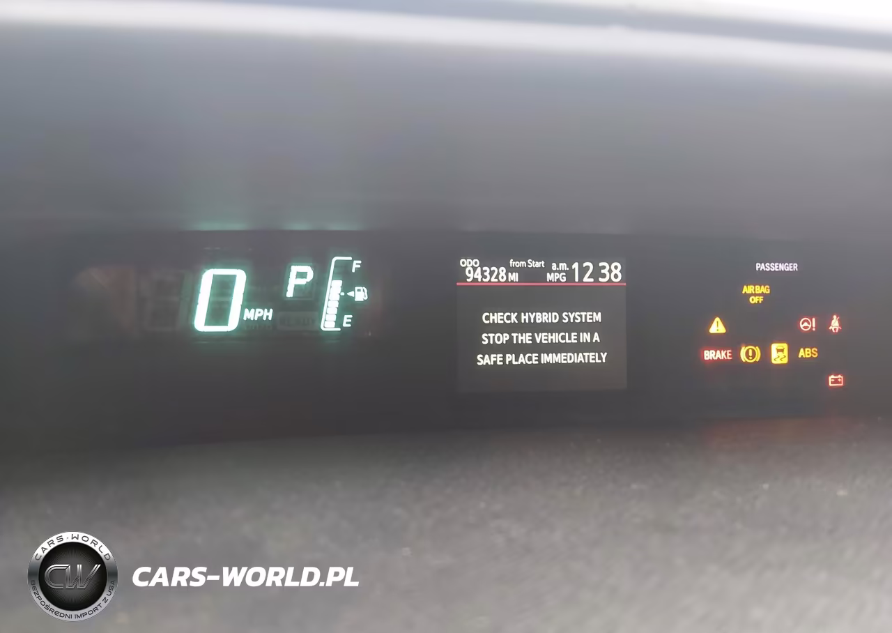 2013 Toyota Prius C Two VIN:JTDKDTB38D1532151 - 7