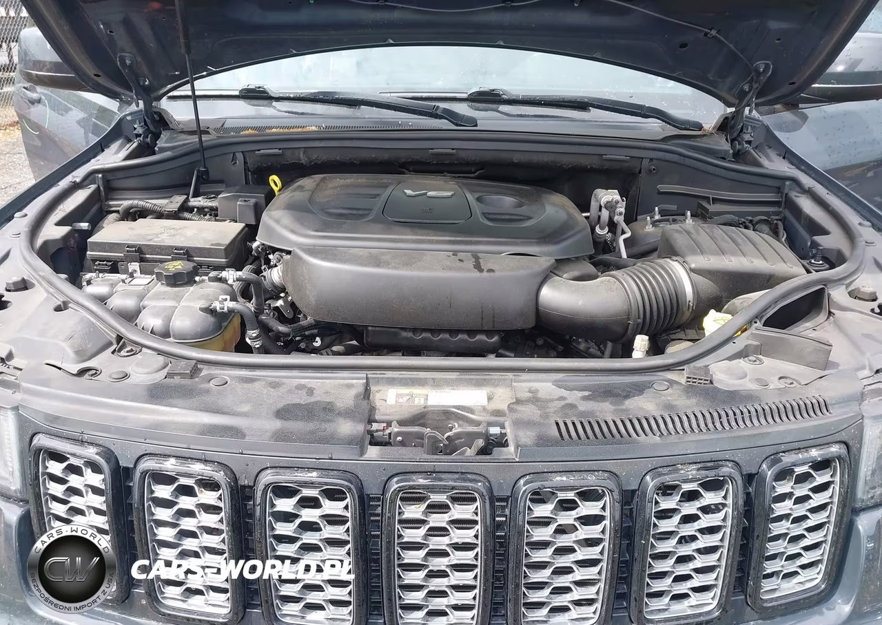 2018 Jeep Grand Cherokee Altitude 4X4 VIN:1C4RJFAG0JC332636 - 10