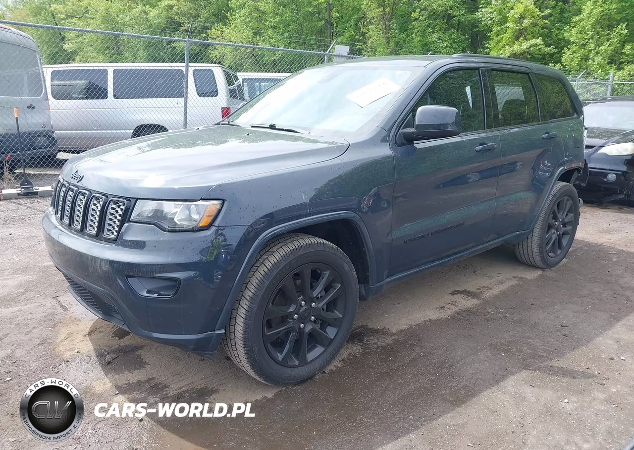 2018 Jeep Grand Cherokee Altitude 4X4 VIN:1C4RJFAG0JC332636 - 2
