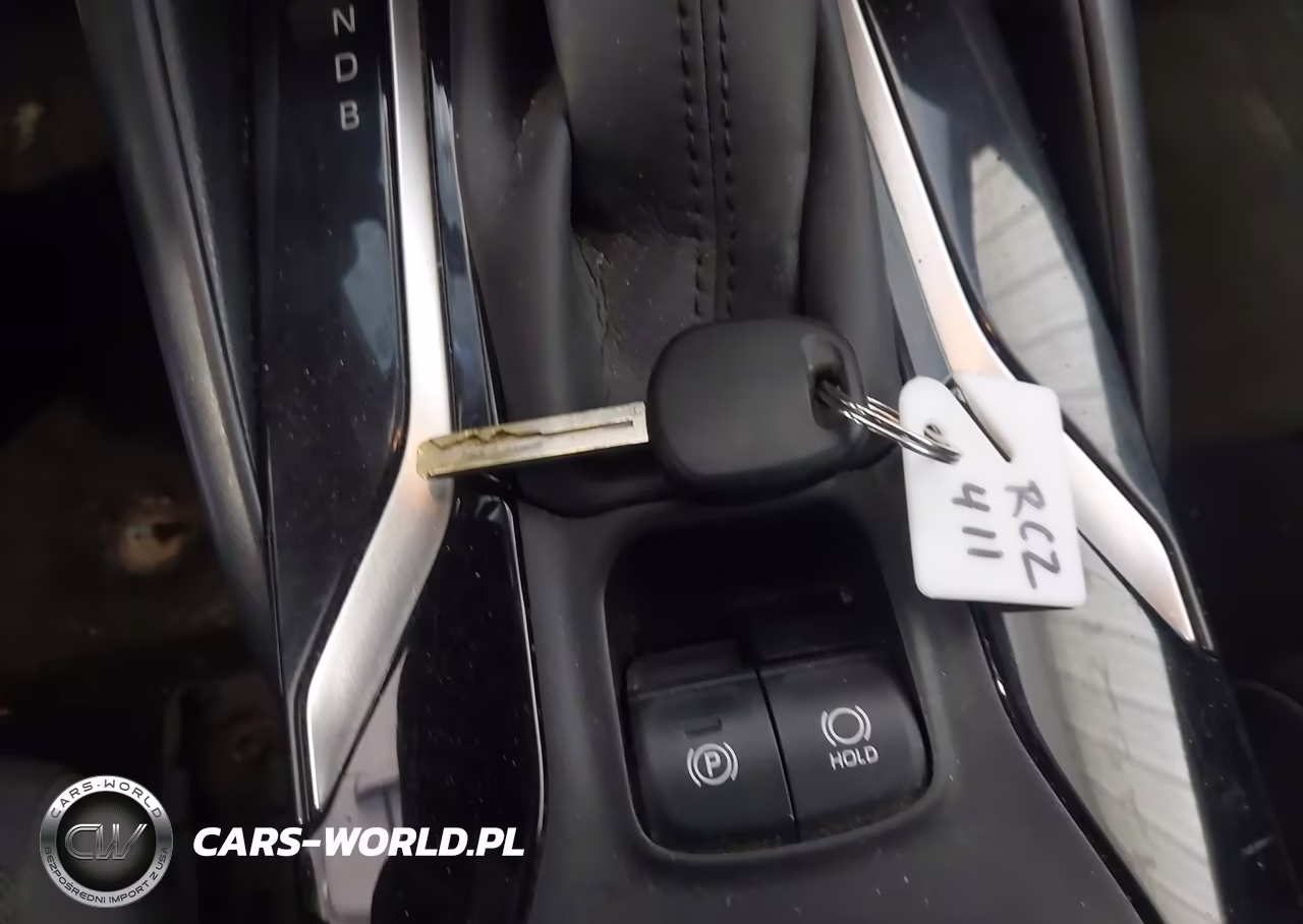 2022 Toyota Corolla Le VIN:JTDEPMAE7N3016737 - 11