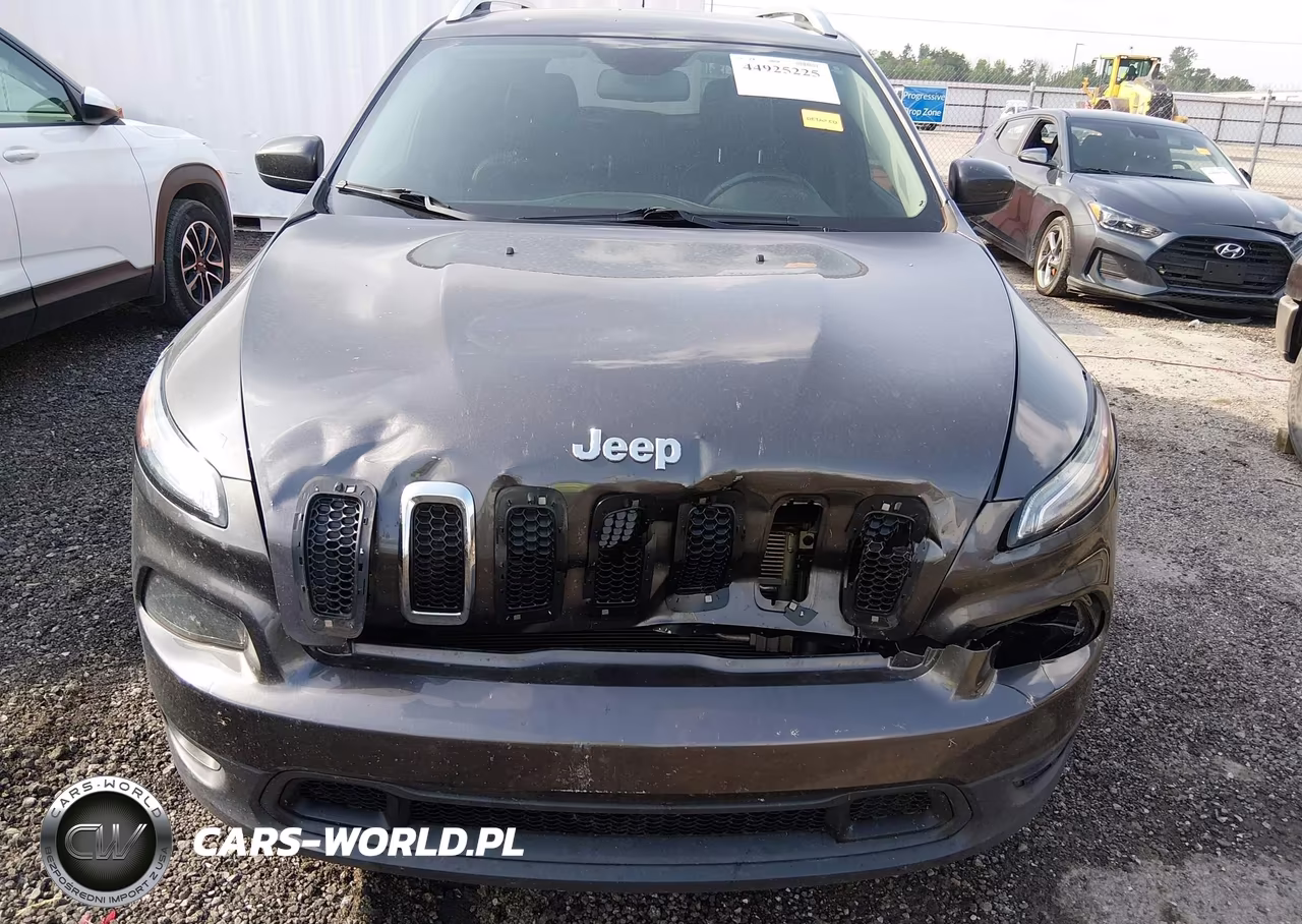 2018 Jeep Cherokee Latitude Plus Fwd VIN:1C4PJLLB3JD538048 - 12