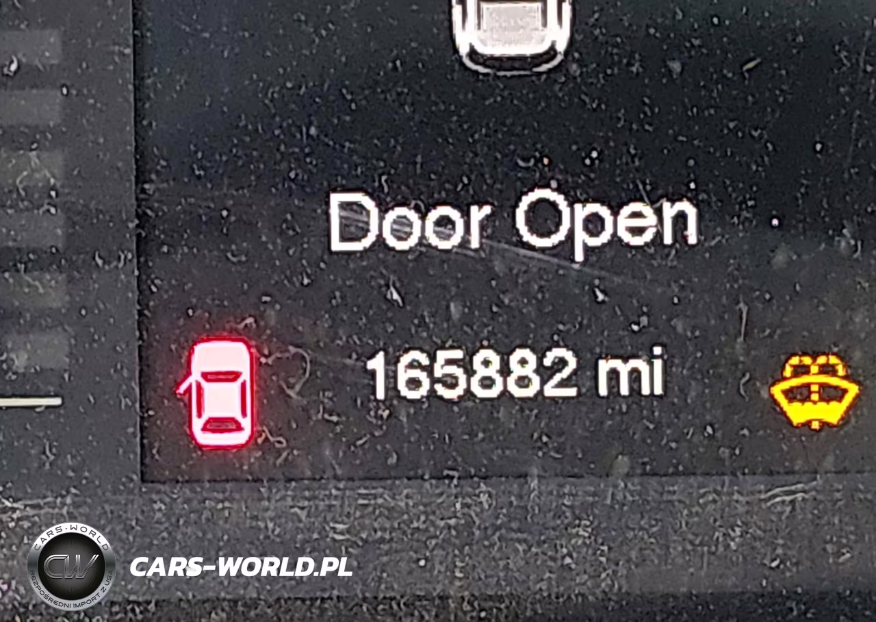 2018 Jeep Cherokee Latitude Plus Fwd VIN:1C4PJLLB3JD538048 - 15