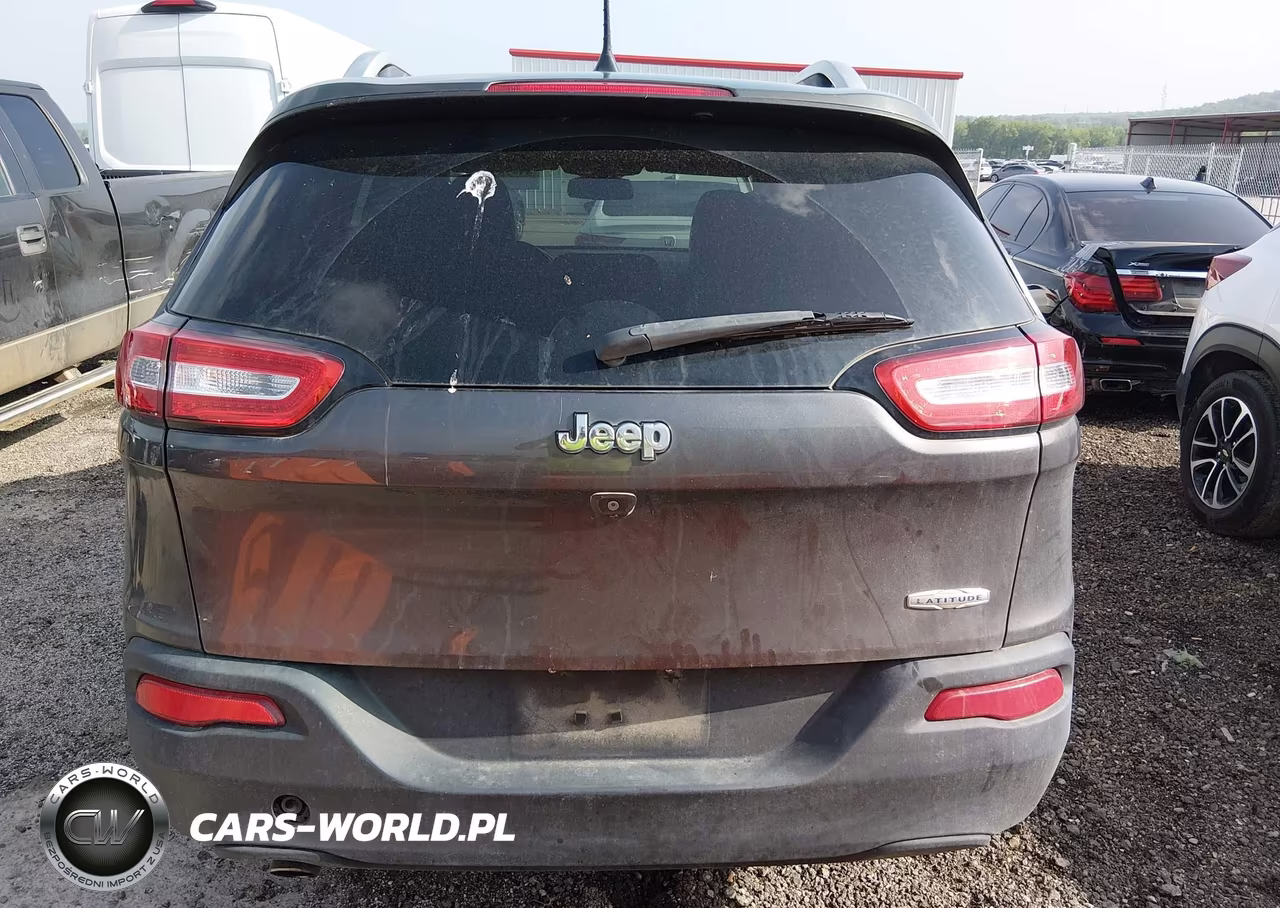 2018 Jeep Cherokee Latitude Plus Fwd VIN:1C4PJLLB3JD538048 - 16