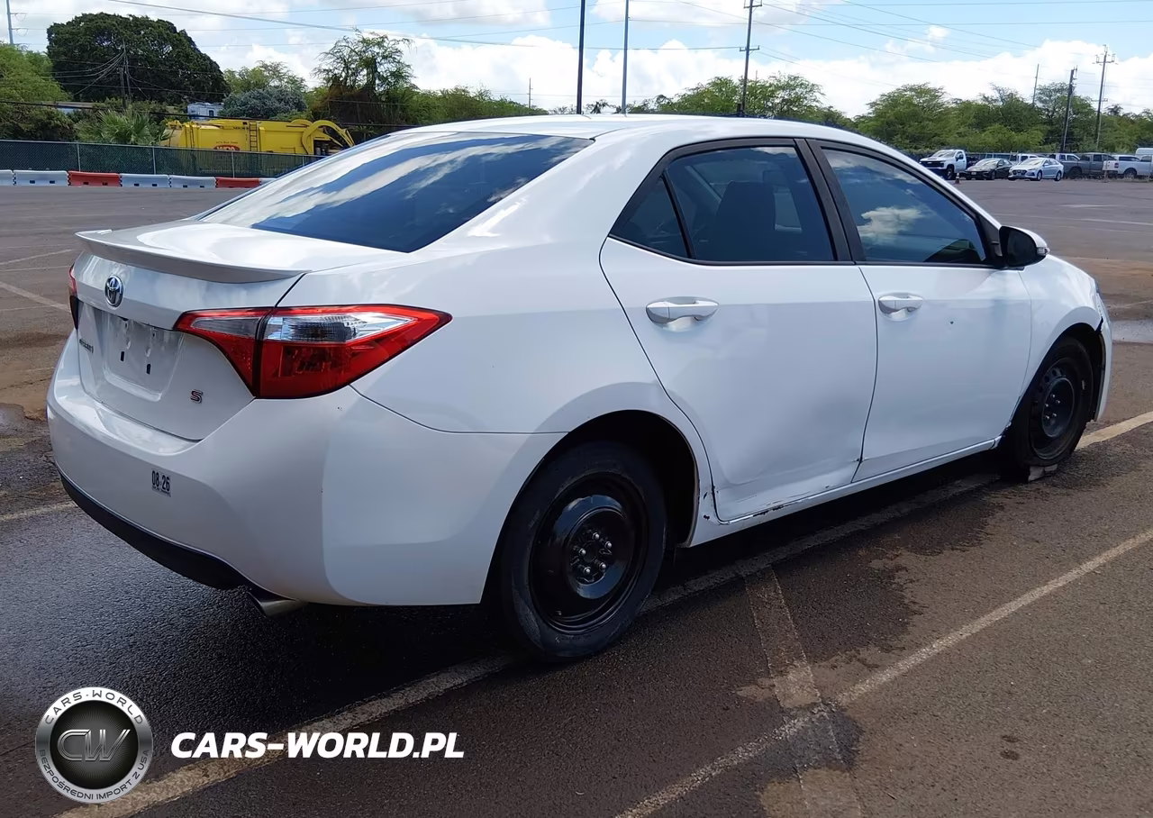 2014 Toyota Corolla S-S Plus-S Premium VIN:5YFBURHE3EP049451 - 4