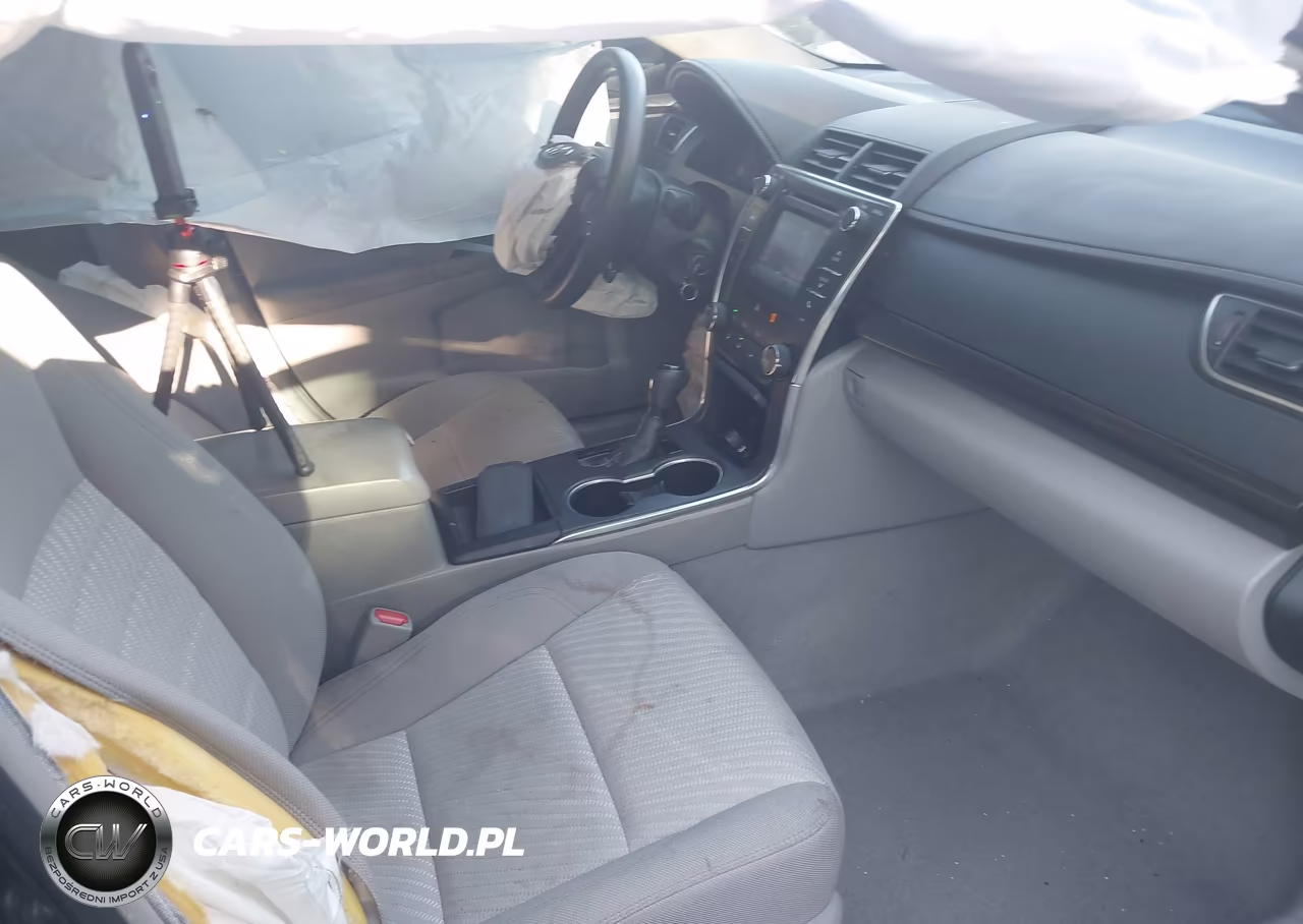 2015 Toyota Camry Le VIN:4T4BF1FKXFR495221 - 5