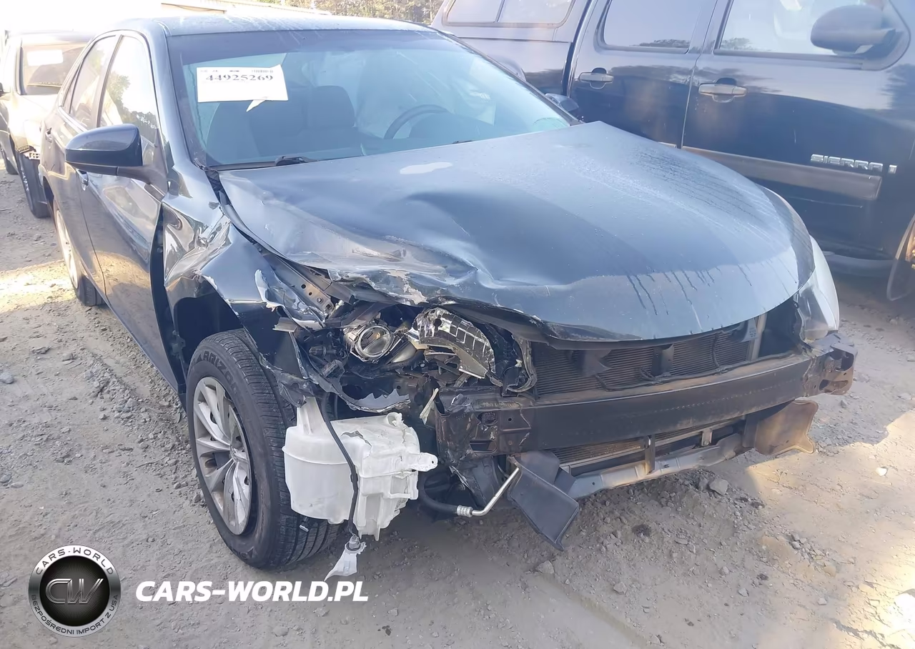 2015 Toyota Camry Le VIN:4T4BF1FKXFR495221 - 6