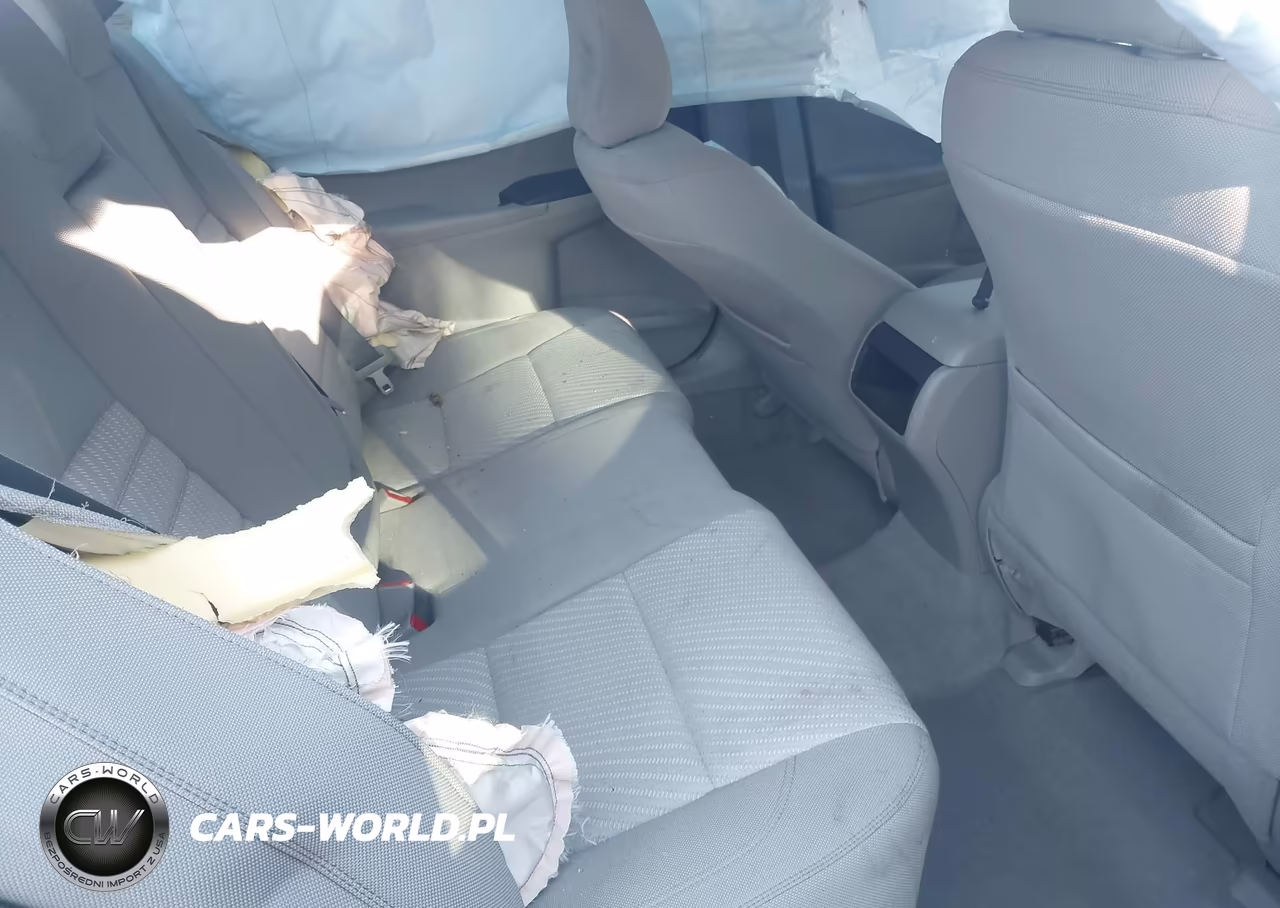 2015 Toyota Camry Le VIN:4T4BF1FKXFR495221 - 8