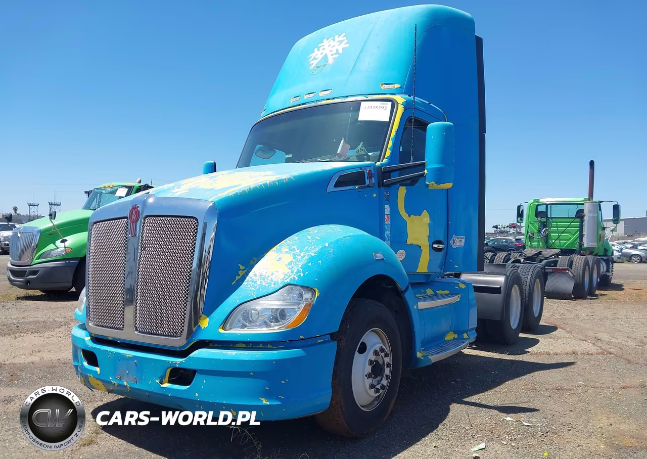 2015 Kenworth Construction T680 VIN:1XKYD49XXFJ438241 - 2