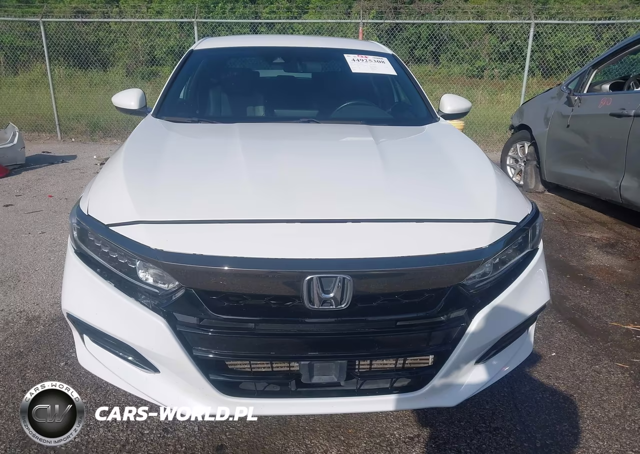 2019 Honda Accord Sport VIN:1HGCV1F3XKA169446 - 13