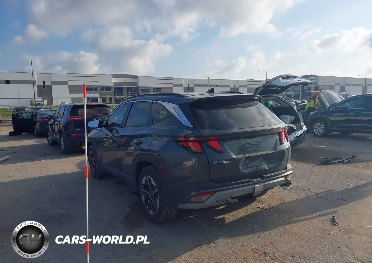 2025 Hyundai Tucson Sel VIN:5NMJB3DEXSH535149 - 3