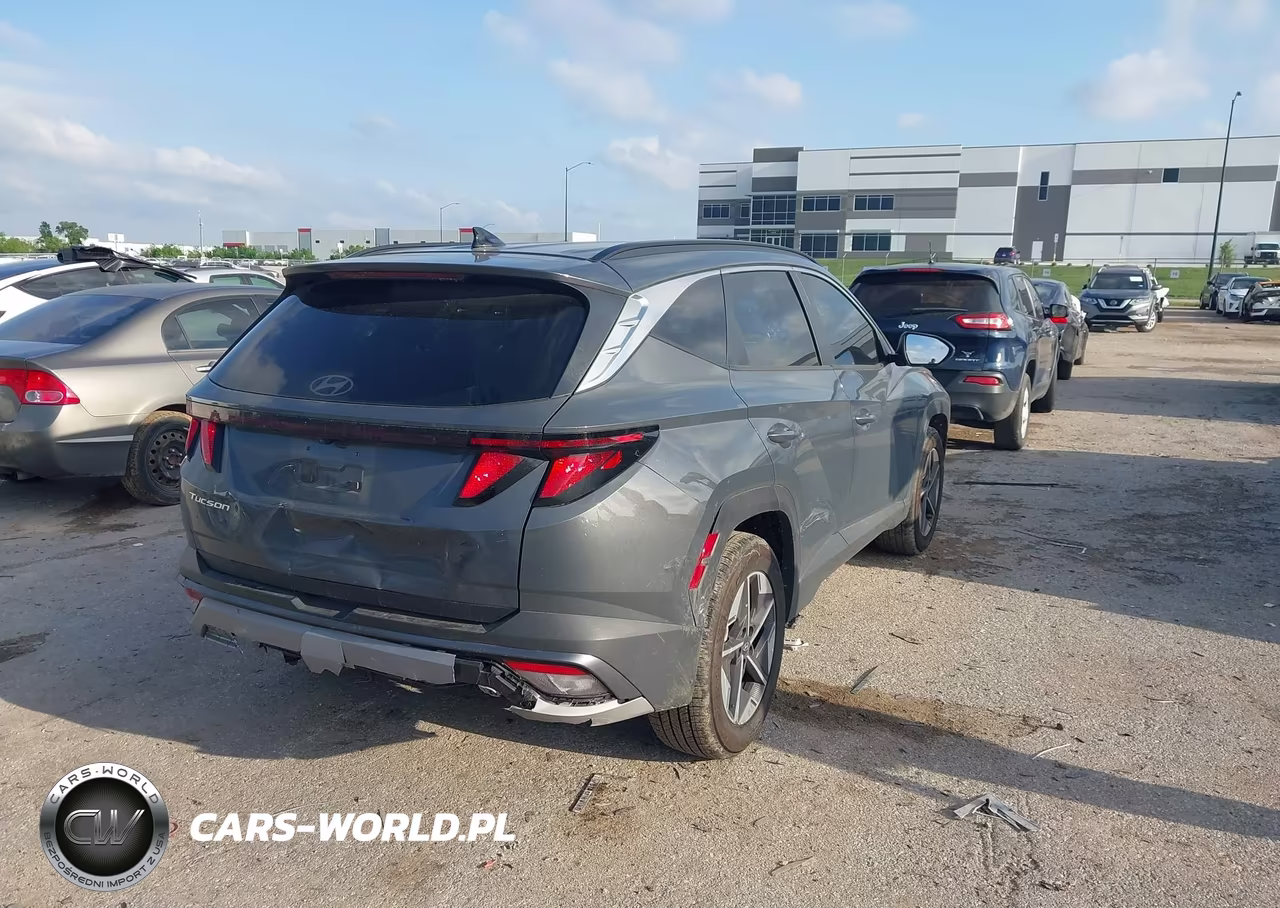 2025 Hyundai Tucson Sel VIN:5NMJB3DEXSH535149 - 4