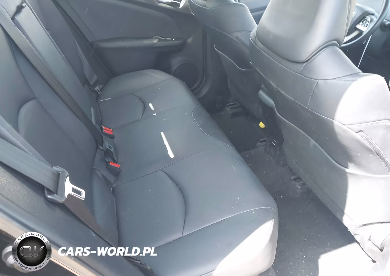 2017 Toyota Prius Four VIN:JTDKARFU3H3044668 - 8