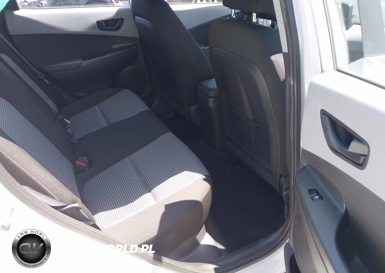 2019 Hyundai Kona Se VIN:KM8K12AA7KU296098 - 8
