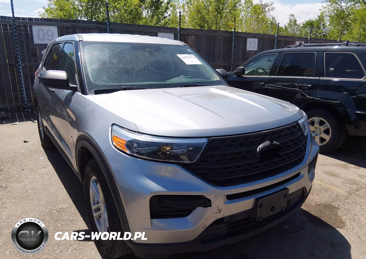 2022 Ford Explorer