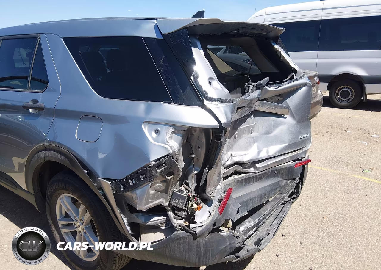 2022 Ford Explorer VIN:1FMSK8BHXNGC24522 - 12