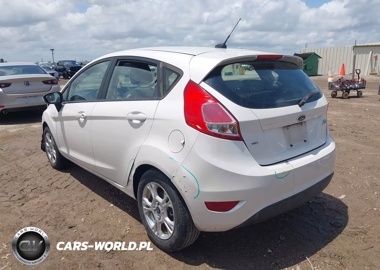 2016 Ford Fiesta Se VIN:3FADP4EJ5GM160068 - 3