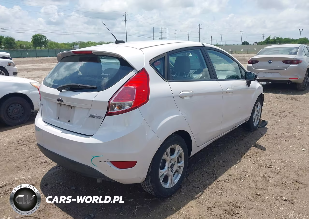2016 Ford Fiesta Se VIN:3FADP4EJ5GM160068 - 4